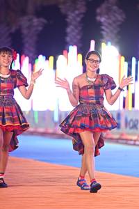 BIB: 
                            <button type="button" onclick="openModal(24177171)" class="btn btn-primary btn-sm float-right btn-popup" data-toggle="modal" data-target=".modal-high-quality">
                        <i class="fas fa-shopping-cart"></i> Add to Cart
                    </button>
                                            <button type="button" onclick="isThisMe(24177171, true)" class="btn btn-success btn-sm float-right btn-popup btn-isme hidden" data-toggle="tooltip" data-placement="bottom" title="นี่คือรูปของคุณใช่ไหม คลิกที่นี่เพื่อเอาเข้าอัลบั้ม">
                        <i class="fas fa-plus"></i> Add to album
                    </button>
                    <button type="button" onclick="isThisMe(24177171, false)" class="btn btn-warning btn-sm float-right btn-popup btn-isnotme hidden">
                        <i class="fas fa-ban"></i> Remove from album
                    </button>